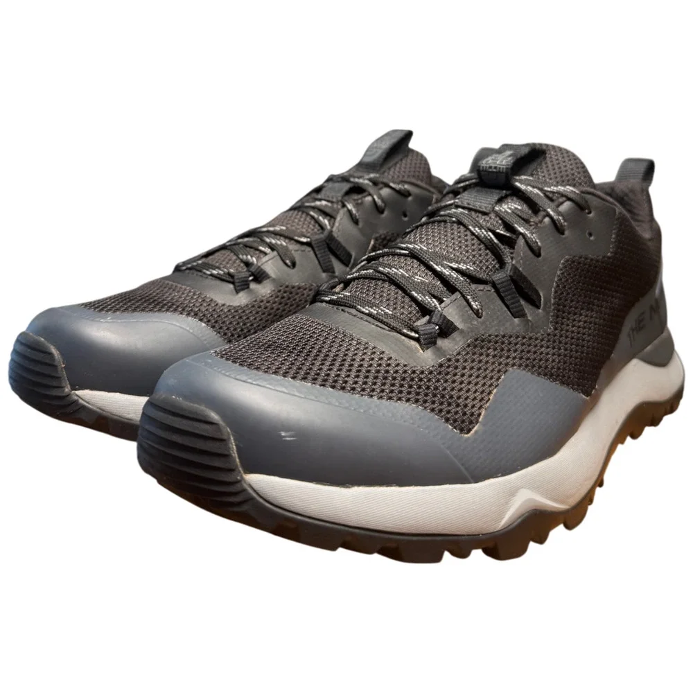 THE NORTH FACE Activist Futurelight Men 10.5 Trail Hiking Shoes Black Grey *Read